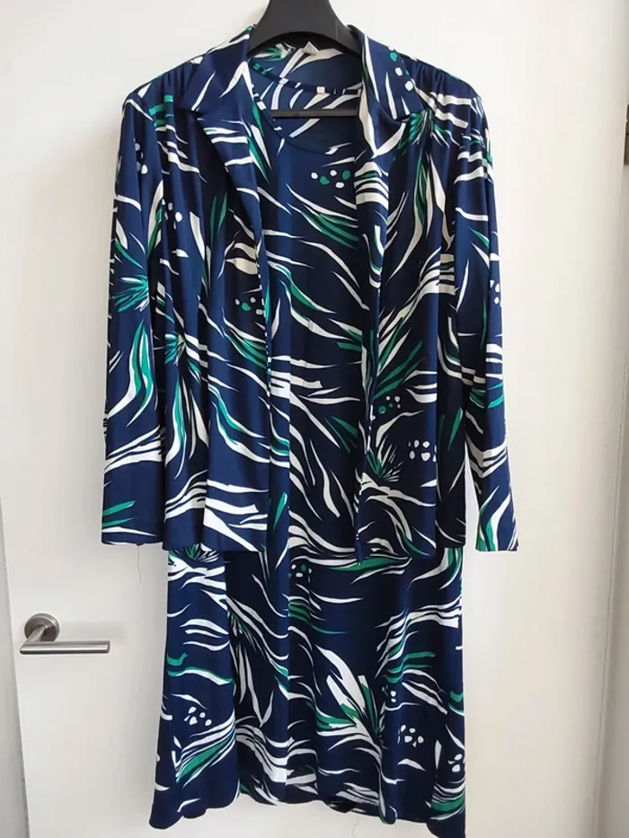 Ensemble robe et chemise assorti