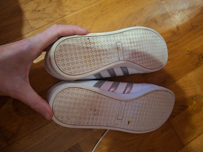 Basket adidas - photo numéro 3