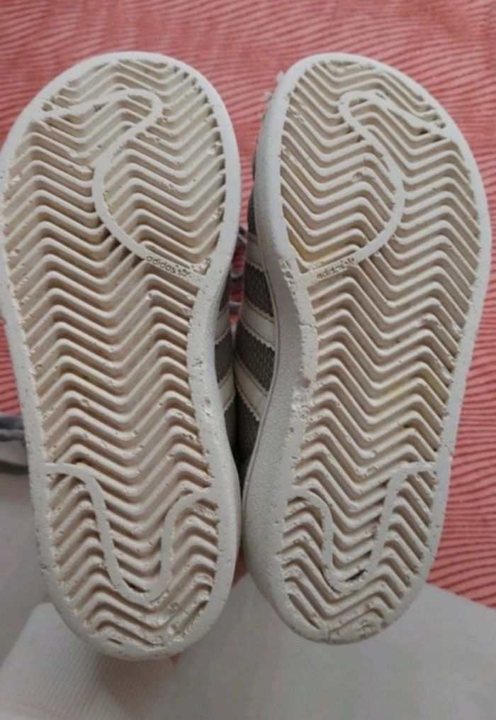 Basket adidas pointure 29 superstar - photo numéro 10