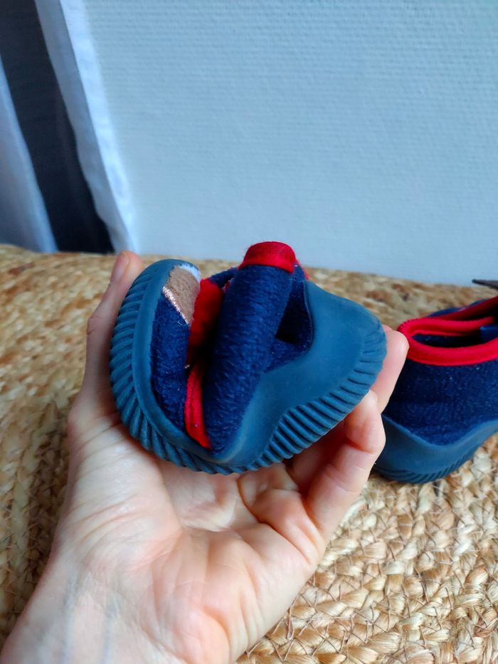 Chaussons souples taille 21 - photo numéro 9