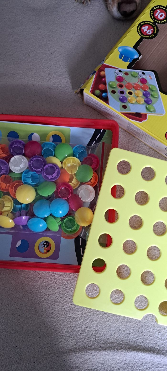 Jeu éducatif "Button Nail" - photo numéro 4