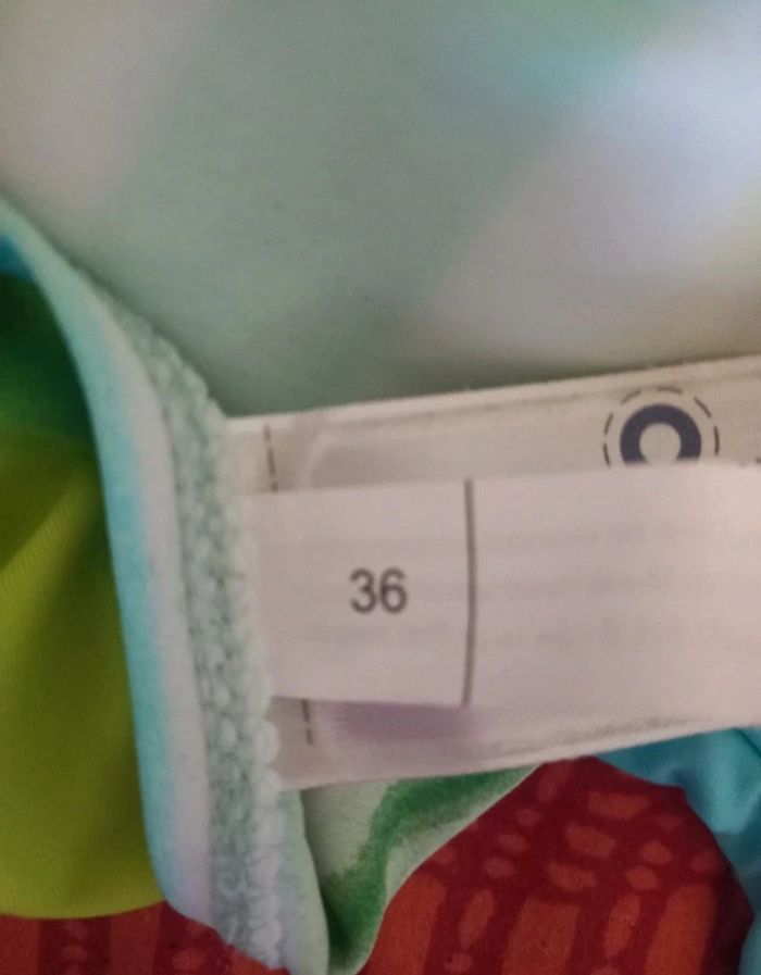 Jolie maillot de bain taille 36 Neuf - photo numéro 7