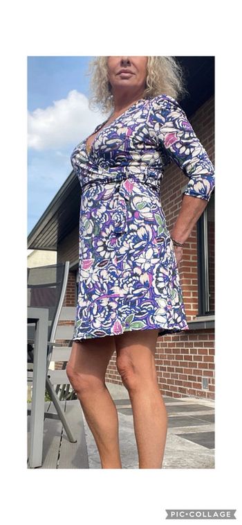 Morgan jolie robe portefeuille extensible taille 38 imprimé éclatant neuve