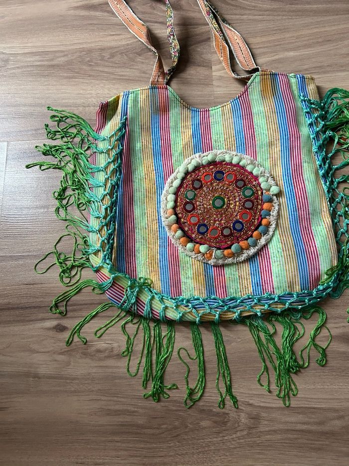 Sac à main vert à rayures Neuf Flora - photo numéro 2