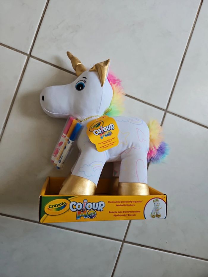 Peluche licorne a colorier colour me crayola Neuf - photo numéro 2
