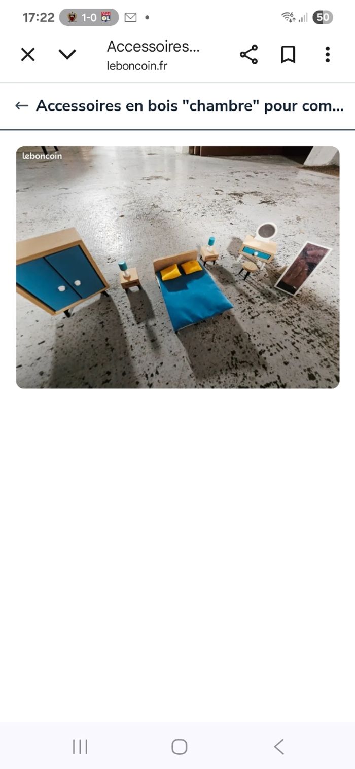 Accessoires "chambre" pour compléter la maison de poupée en bois lidl