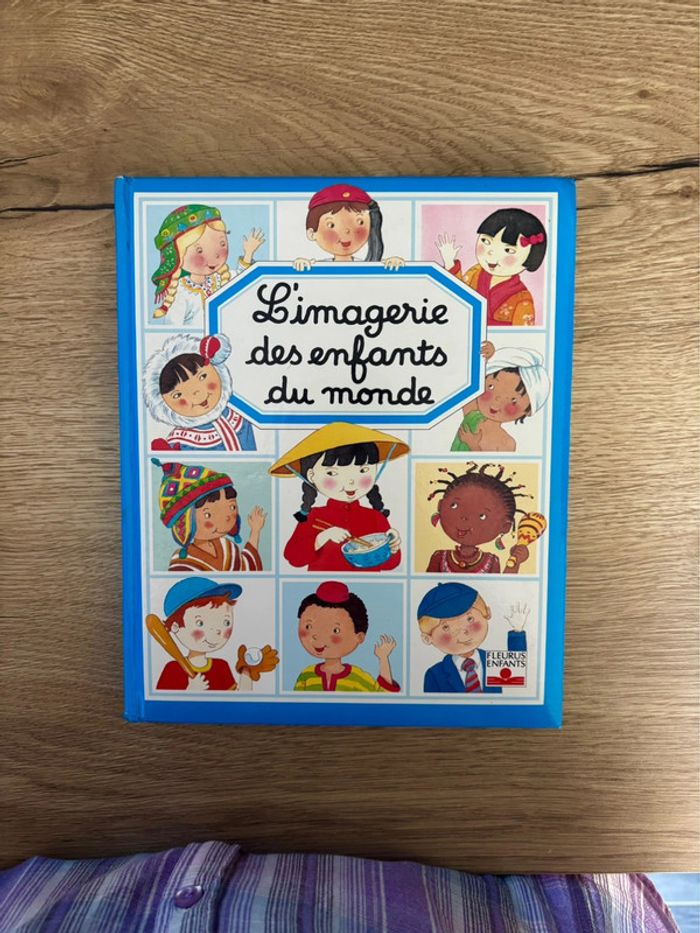 Livre L’imagerie des Enfants du Monde