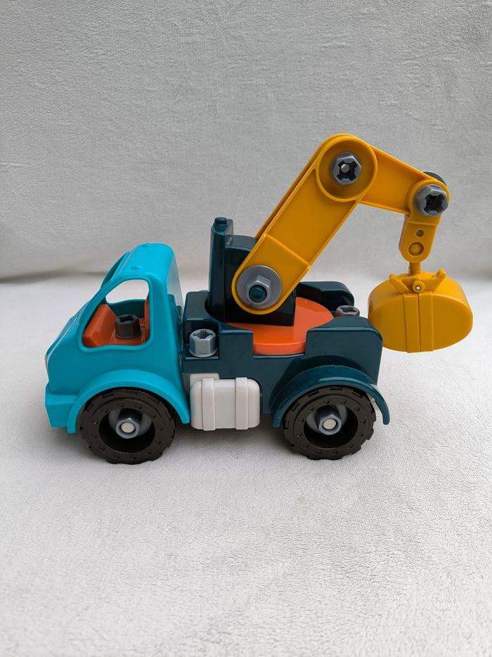 Camion-grue à construire - photo numéro 5
