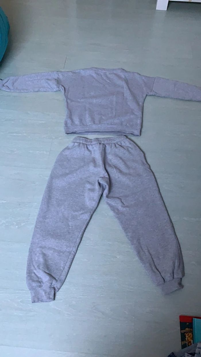 Ensemble jogging sweat-shirt taille xs - photo numéro 2