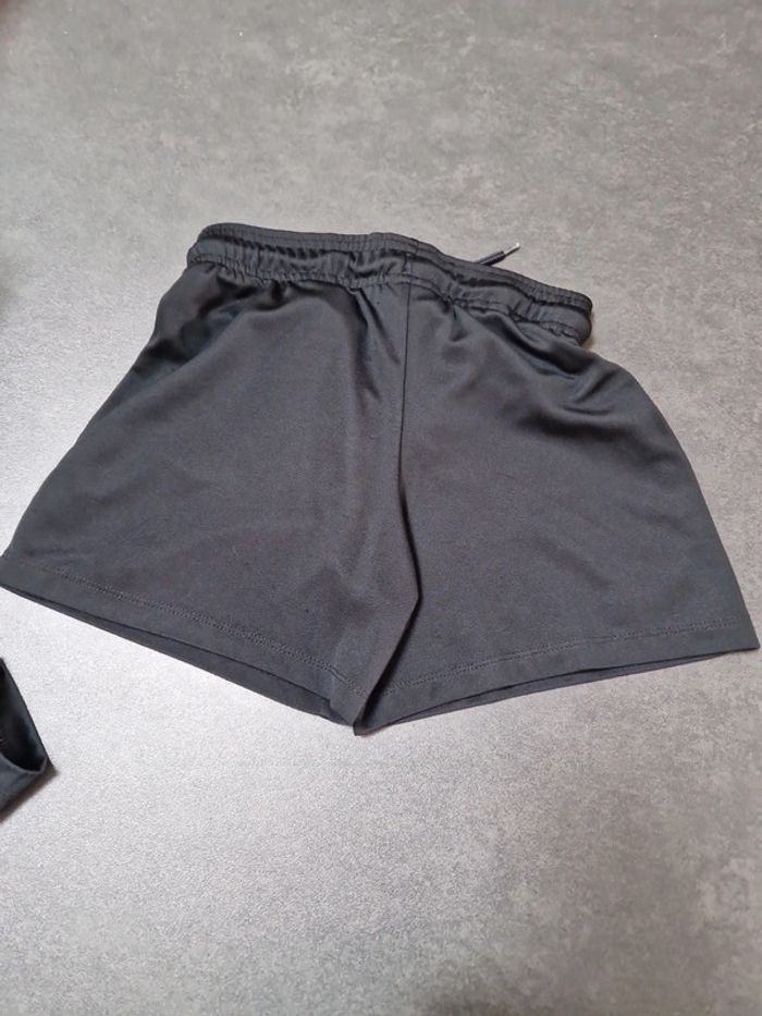 Short - photo numéro 4