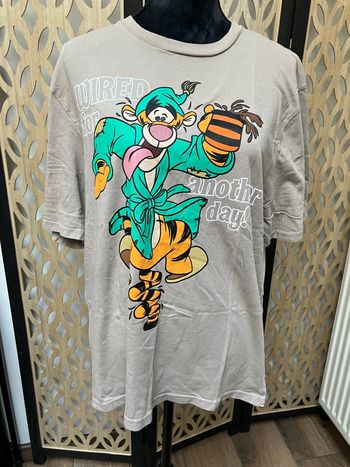T shirt taille L Tigrou Disneyland Paris