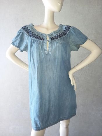 robe couleur jeans zara taille 42