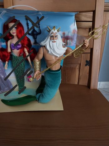 Poupée Roi Triton La Petite Sirène Ariel avec Trident coffret Disney