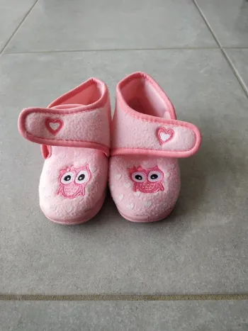 Chaussons pointure 24