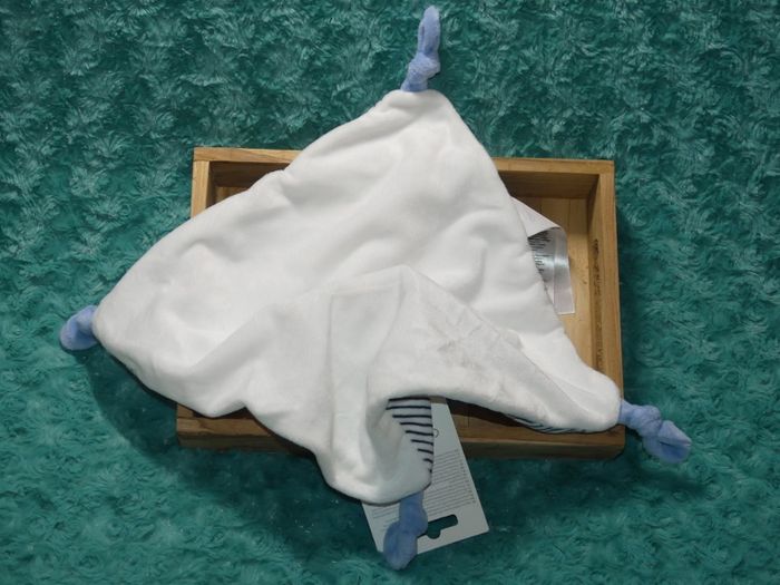 Doudou plat ours Gémo bleu blanc Bisou doux 🐻neuf - photo numéro 3