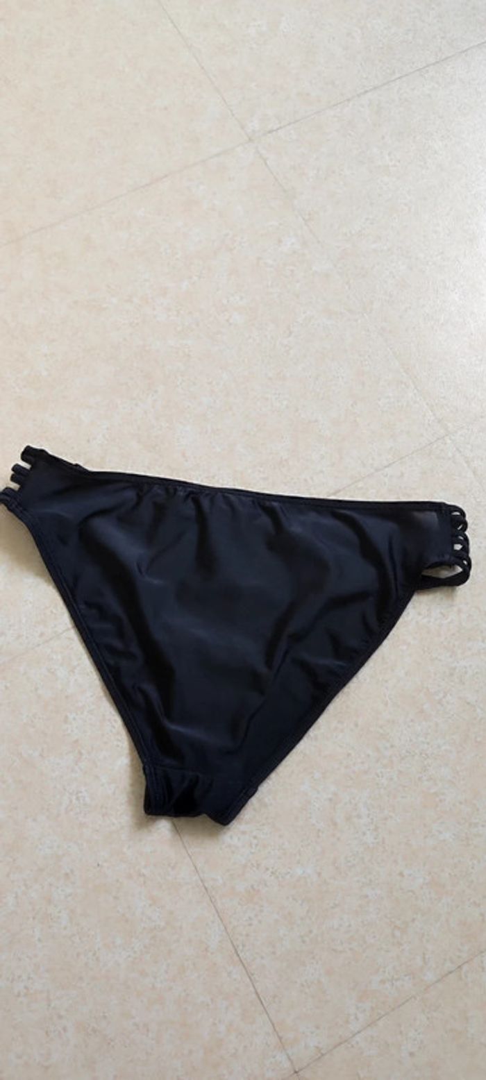 Lot bas maillot de bain 38 - photo numéro 2