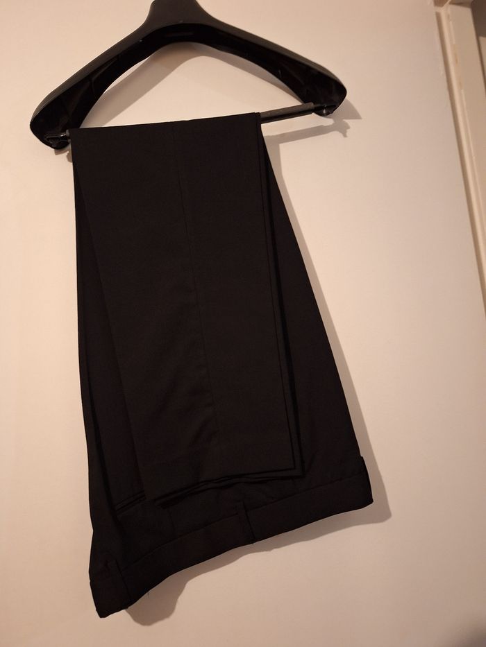 Costume homme noir - photo numéro 5