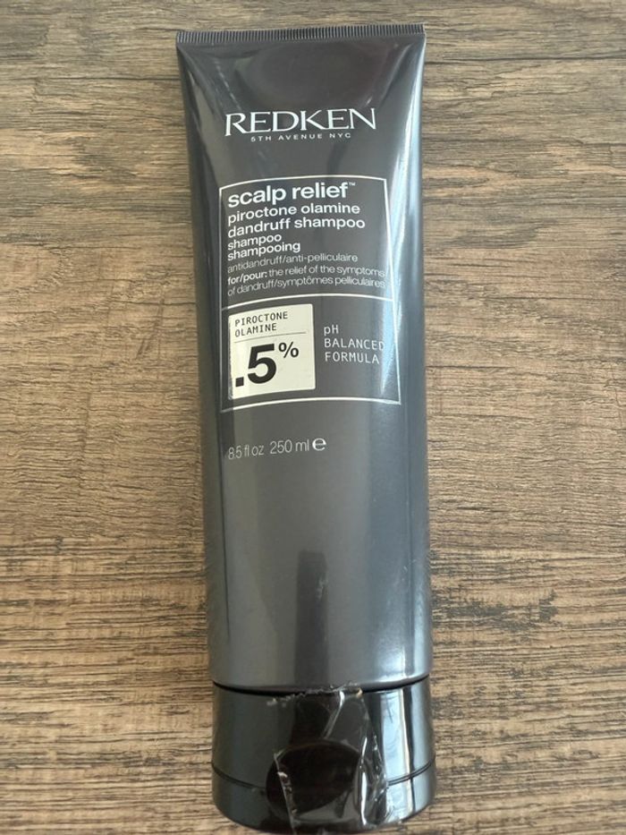 Redken - Shampoing Antipelliculaire Hydratant & Apaisant