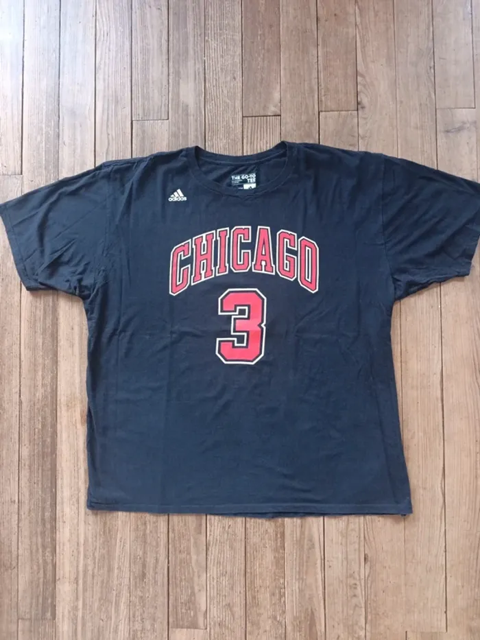 T-shirt NBA Chicago Bulls Wade 3 Taille XXL adidas