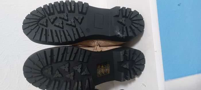 Botine neuve 39 - photo numéro 2