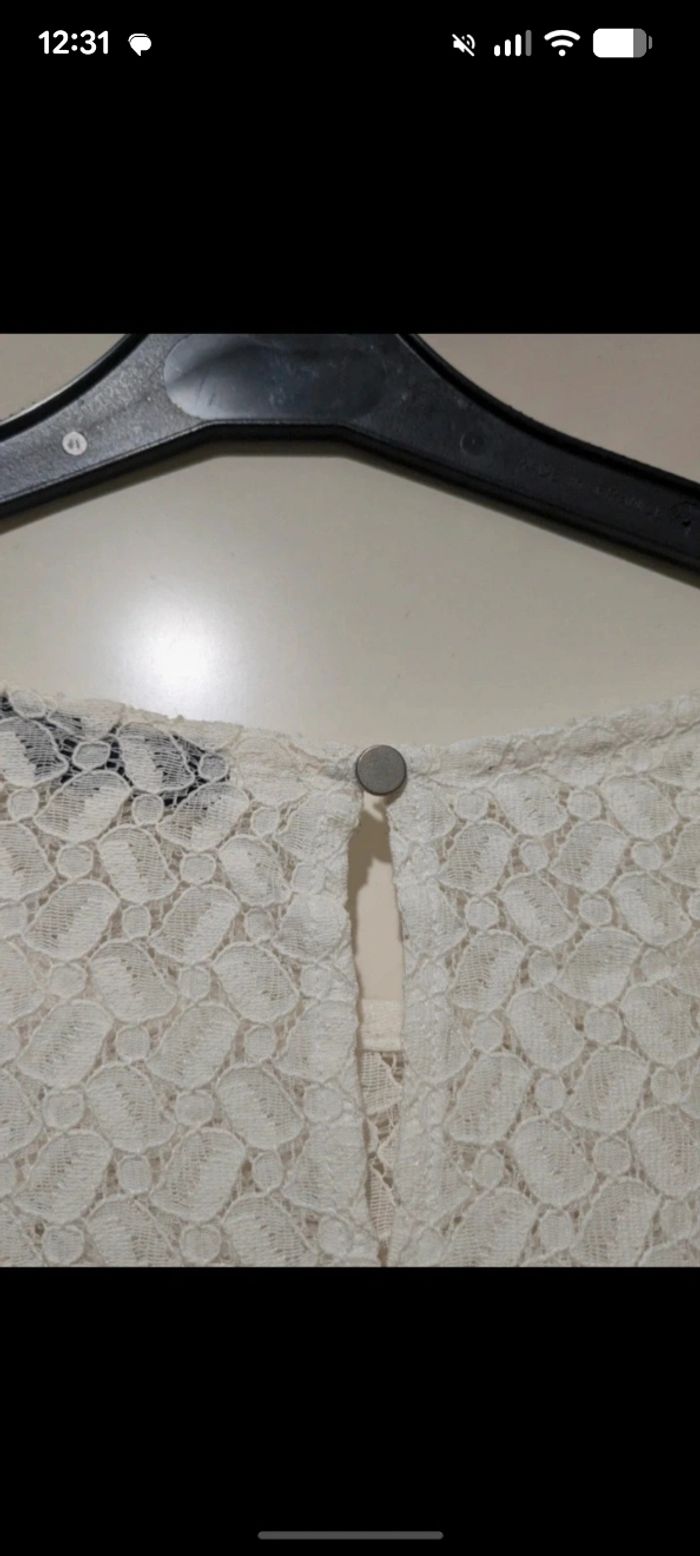 Magnifique blouse Kiabi en dentelle blanc écru. Taille 54/56 - photo numéro 6