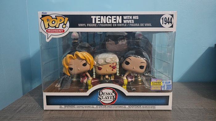 Pop Tengen 1944 (with his wifes)