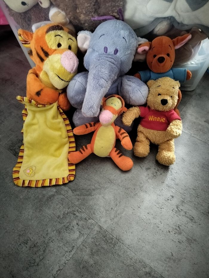 Peluches Winnie l'ourson - photo numéro 2