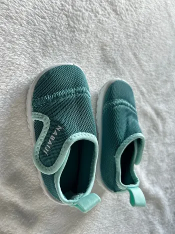 Chaussures de piscine