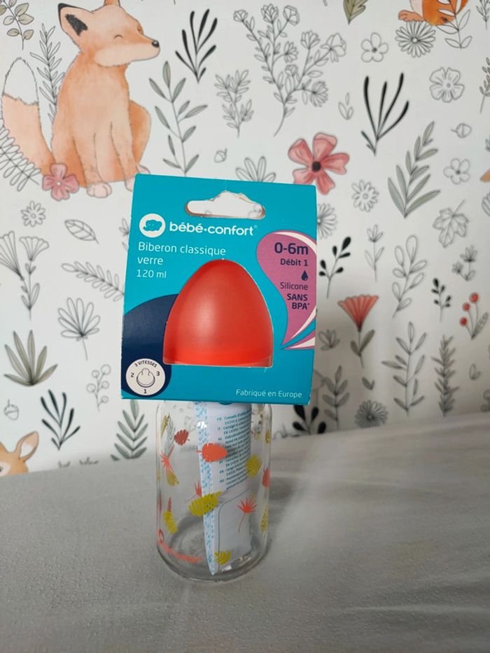 Petit biberon bébé confort 130ml en verre