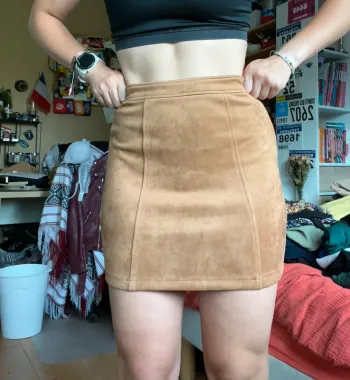 Mini-jupe chic en suédine marron Ycoo Paris S