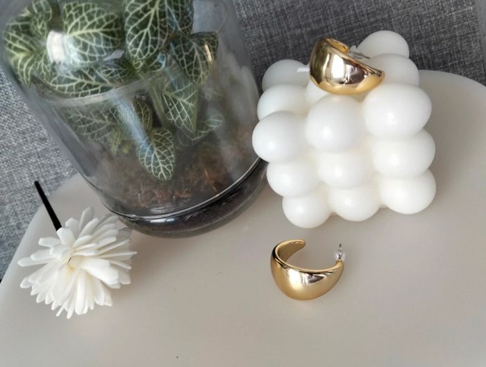 Créoles larges dorées en C en acier inoxydable - photo numéro 7