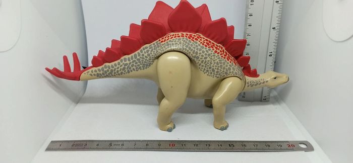Dinosaure stégosaure beige et rouge playmobil - photo numéro 4