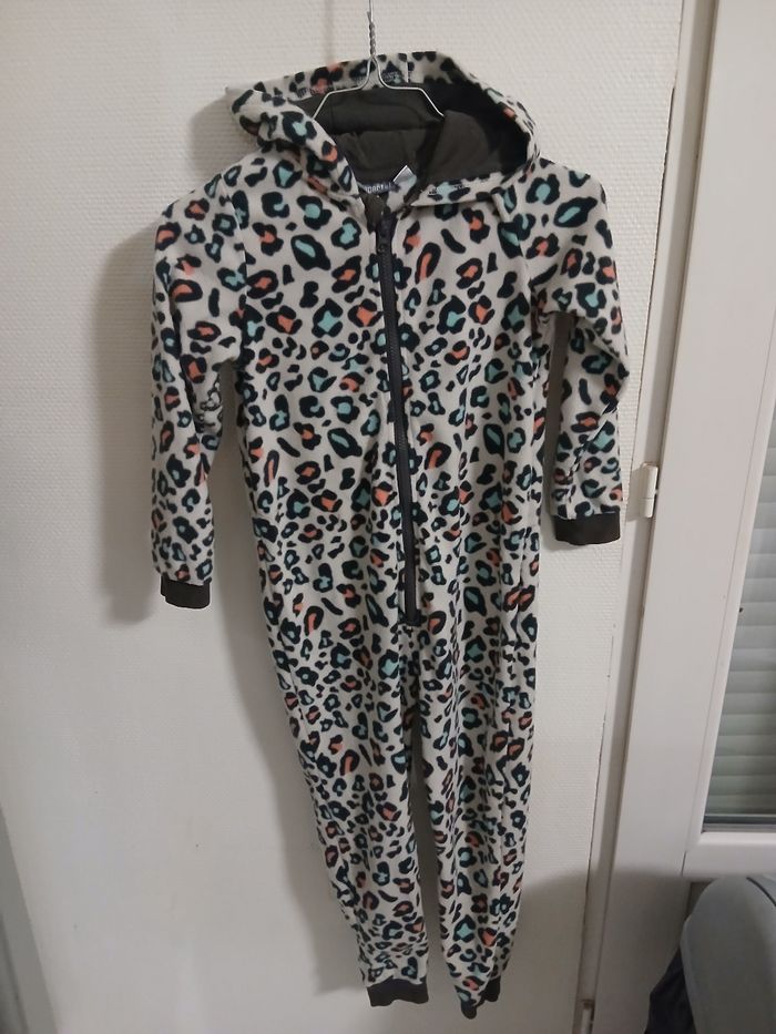Pyjama d hiver fille taille 6/8 ans avec capuche et fermeture couleur multicolore marque primark - photo numéro 7