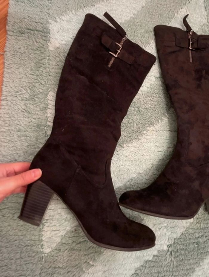 Bottes hautes a talons haut taille 40 parfait état - photo numéro 3