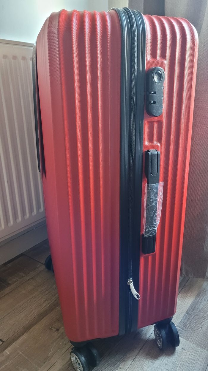 Valise rigide bagage en soute taille L de la marque Manoukian - photo numéro 2
