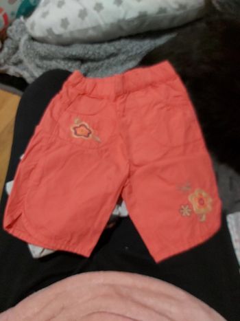 Pantalon  taille 74cm 9 mois c&a