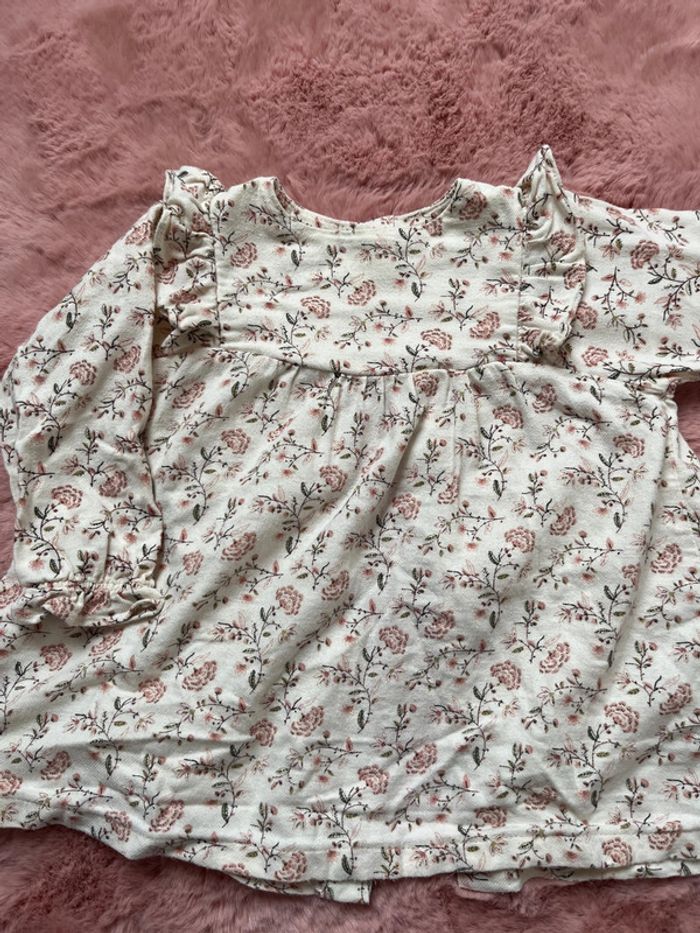 Robe fleurie automnale 6 mois bébé fille - photo numéro 2