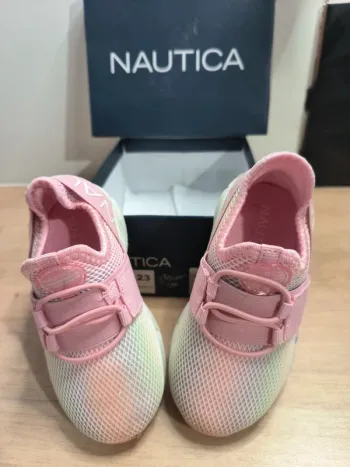 Basket T23 multicolore