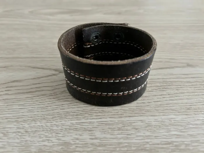 Manchette en Cuir Marron