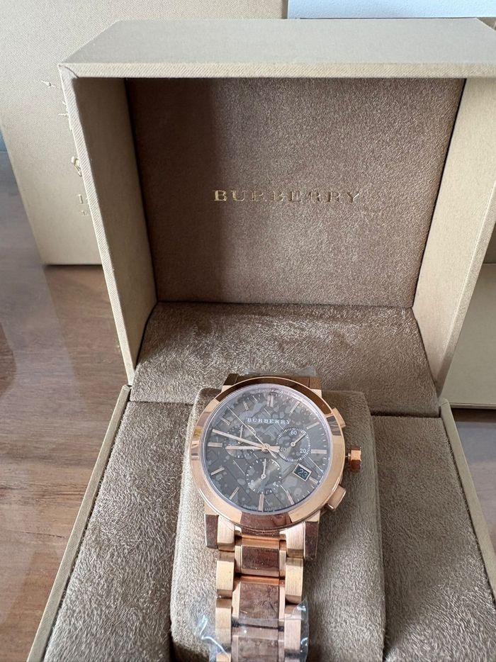 Montre Burberry rose gold neuve Authentique BU9754 - photo numéro 15