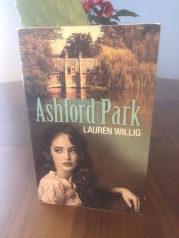 Ashford Park - Lauren Willig 