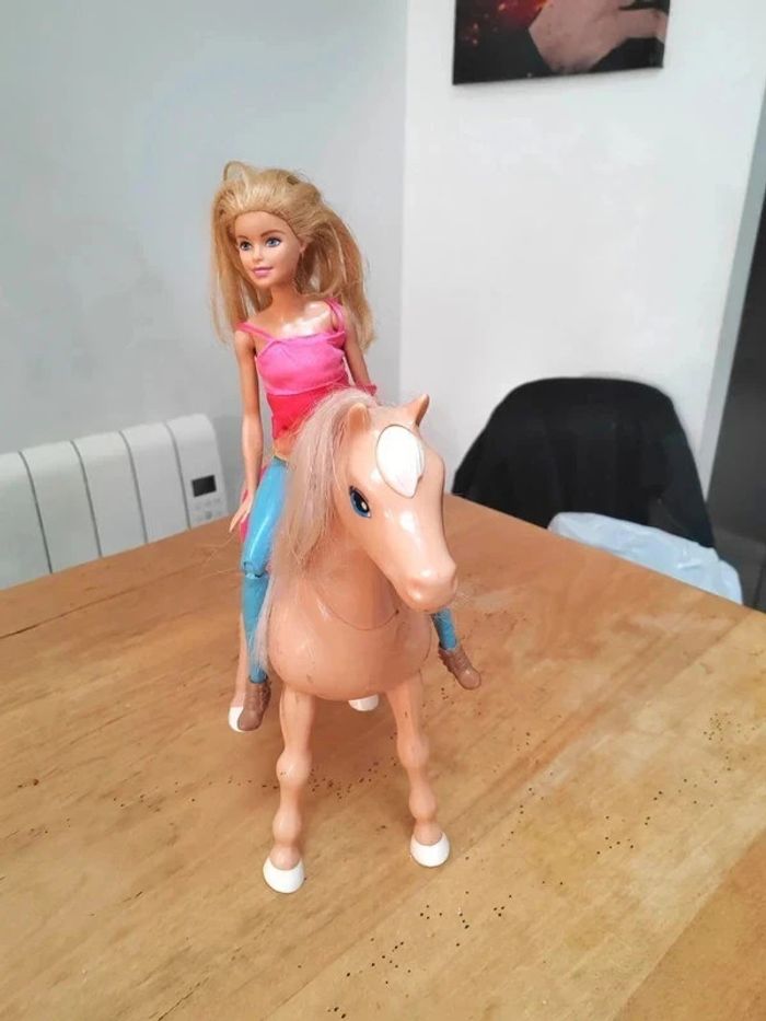 Barbie et son cheval