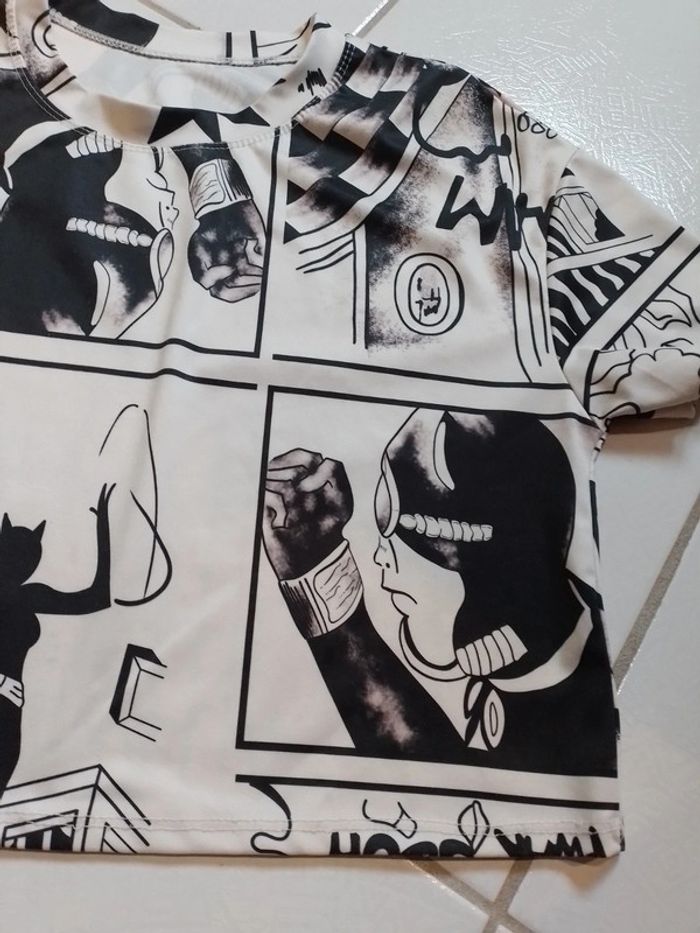T-shirt femme croq top motif Catwoman - photo numéro 10