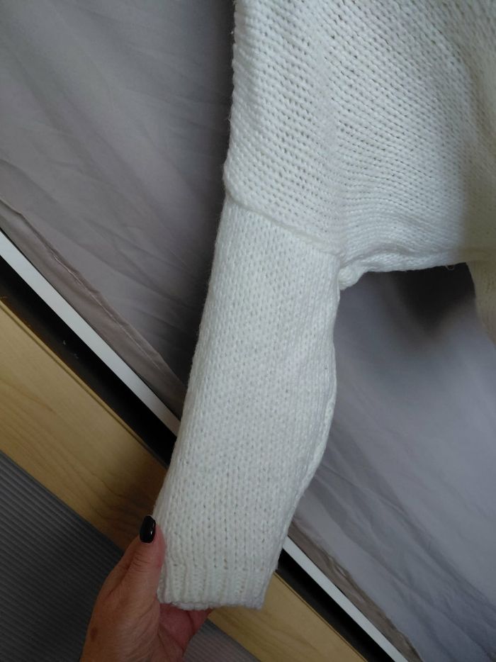 Très beau gilet pull femme T U couleur blanc cassé - photo numéro 3
