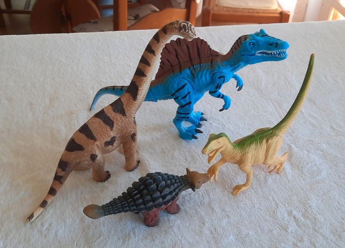 Lot de Dinosaures