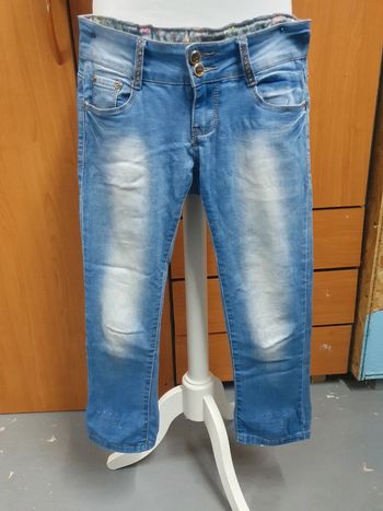 Pantacourt avec strass taille 36