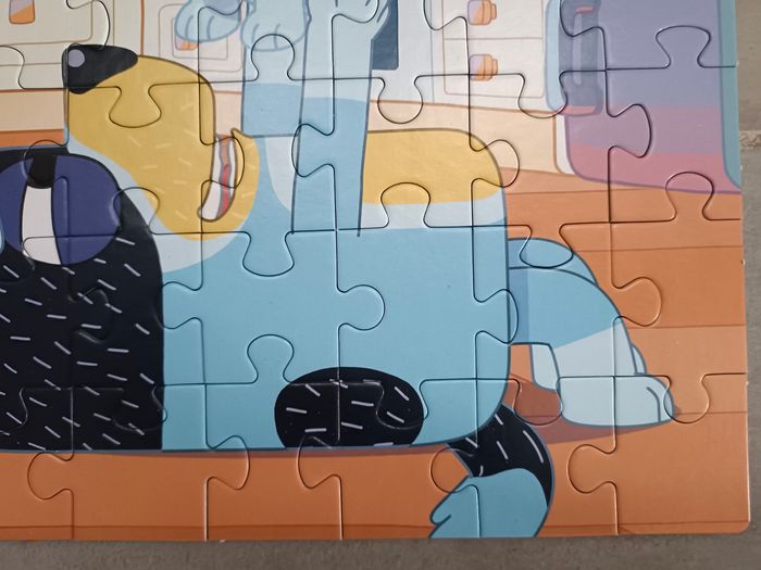 Puzzle Bluey 104 pièces Clementoni - photo numéro 7