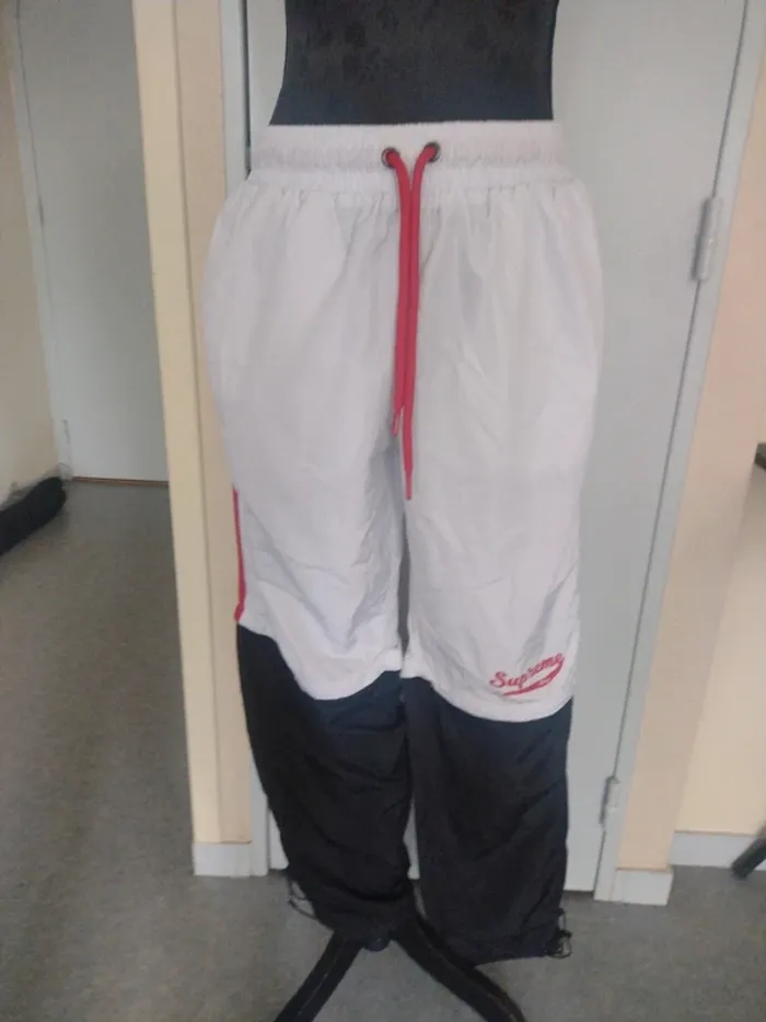 Jogging Supreme Grip convertible en short –Taille L - Très bon état - photo numéro 2