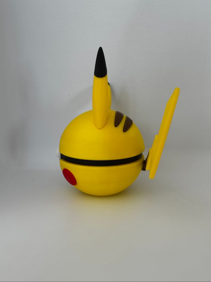 Pokeball pikachu - photo numéro 2
