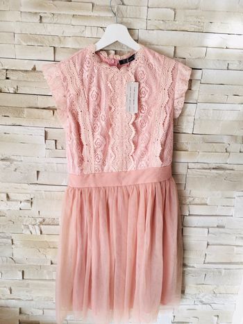 Robe rose neuve